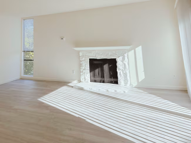 Garden Court Apartments photo 2