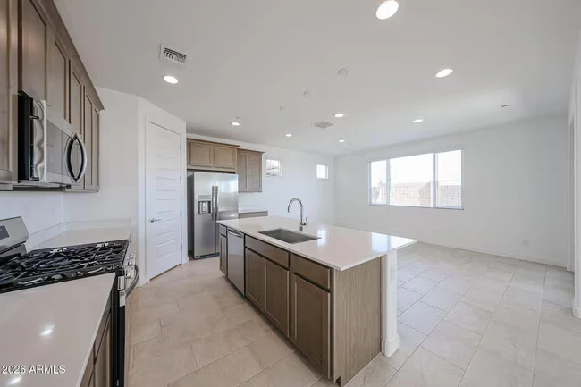 12089 Calle de Pompas W Peoria, AZ 85383 photo 5