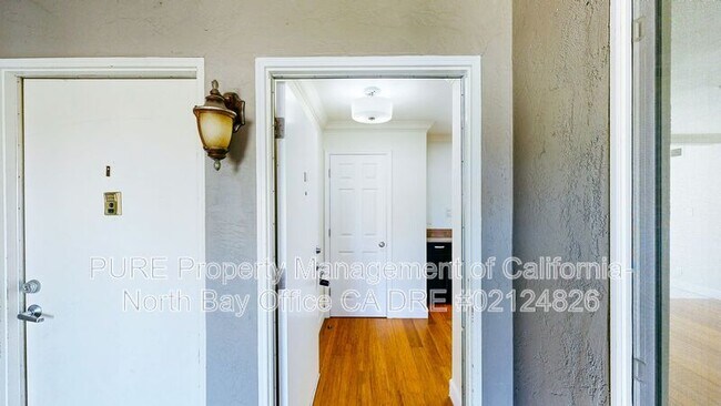 2120 Sonoma Ave Santa Rosa, CA 95405 photo 4