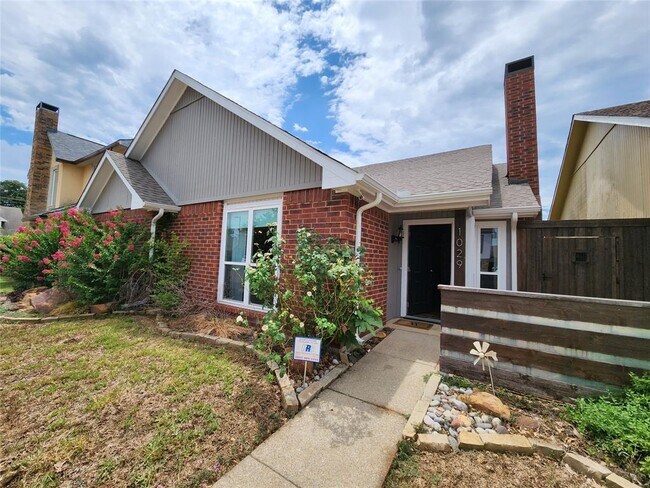 1029 Wakefield Drive, Garland, TX 75040 photo 3