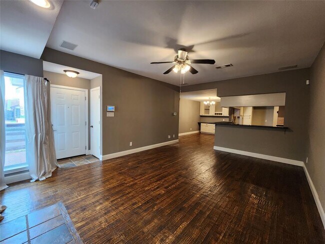 1029 Wakefield Drive, Garland, TX 75040 photo 5