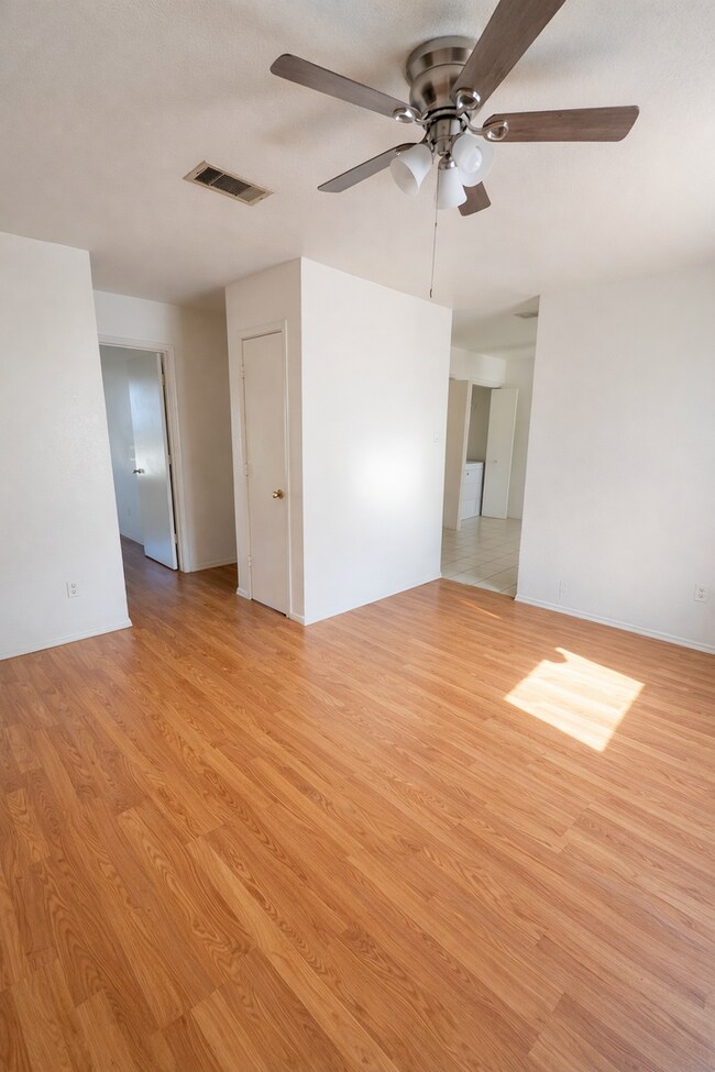 1111 Horizon Dr Killeen, TX 76549 photo 2