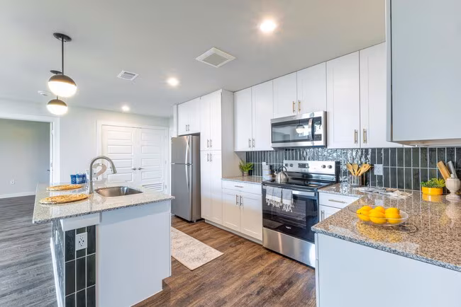 1000 E Yager Ln Austin, TX 78753 photo 2