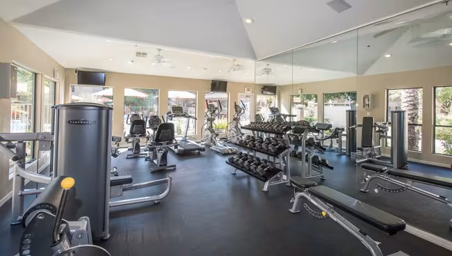 Scottsdale Highlands Apartments photo 4