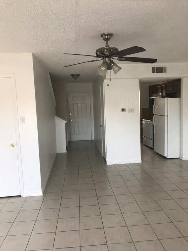 2742 Street George Place, Arlington, TX 76015 photo 4
