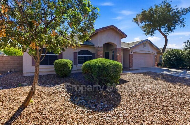 2163 S Tucana Ln Gilbert, AZ 85295 photo 3