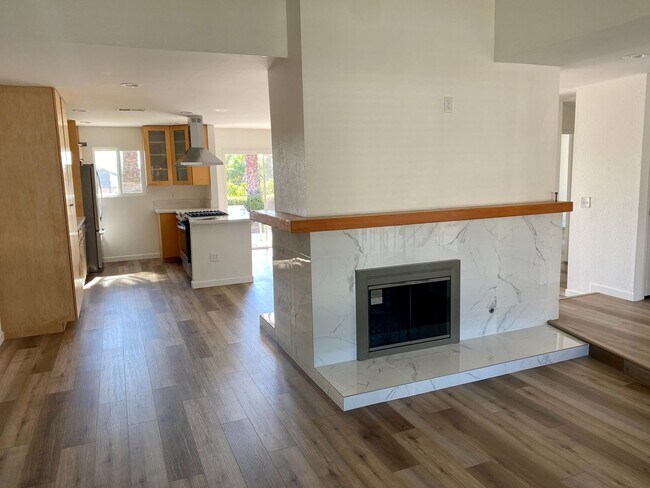 3256 Carr Dr Oceanside, CA 92056 photo 4