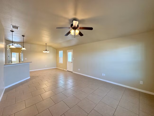 1208 Loyal Ln Killeen, TX 76549 photo 3