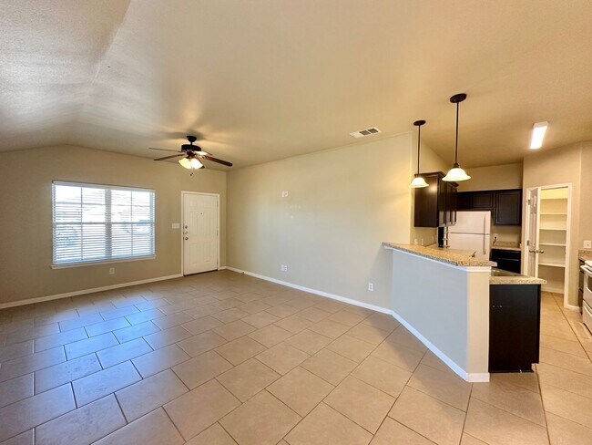 1208 Loyal Ln Killeen, TX 76549 photo 5