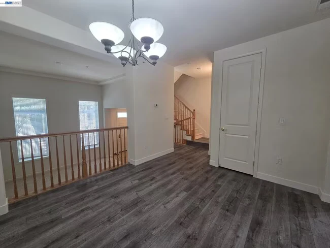 3727 Whitworth Dr Dublin, CA 94568 photo 5