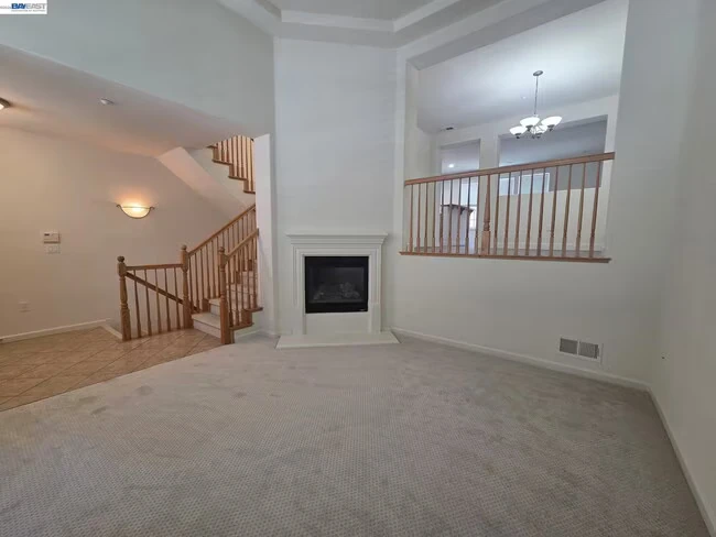 3727 Whitworth Dr Dublin, CA 94568 photo 4