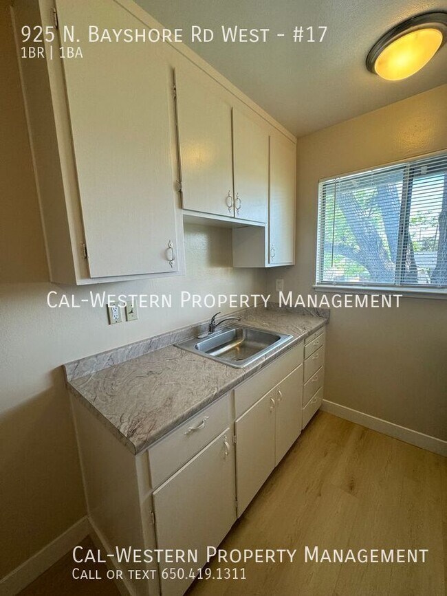 925 N Bayshore Rd W San Jose, CA 95112 photo 4