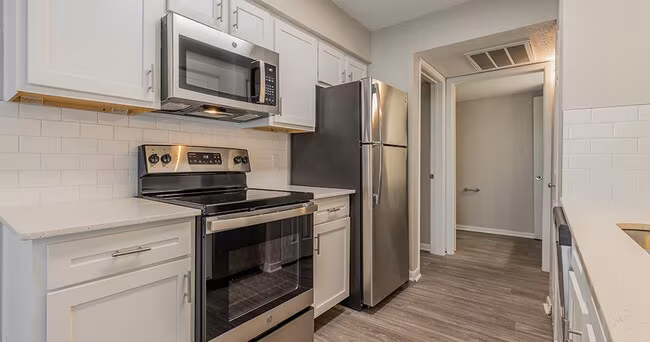 The Belmont Apartment Homes photo 3