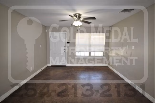 1017 S 9th St Copperas Cove, TX 76522 photo 3