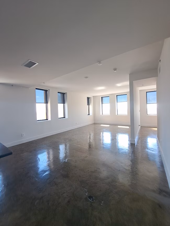 Dallas Power and Lights Lofts photo 4