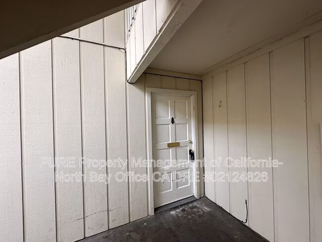 1300 Slater St Santa Rosa, CA 95404 photo 2