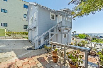 2452 Union St San Diego, CA 92101 photo 5