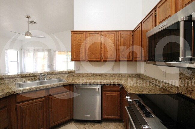 14501 North 100th Way, Scottsdale, AZ 85260 photo 5