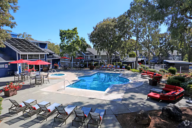 Bay Village photo 3