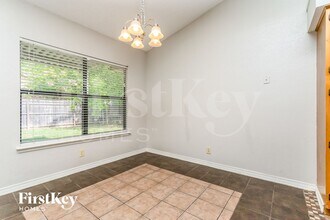 7440 Creekfall Drive, Fort Worth, TX 76137 photo 4