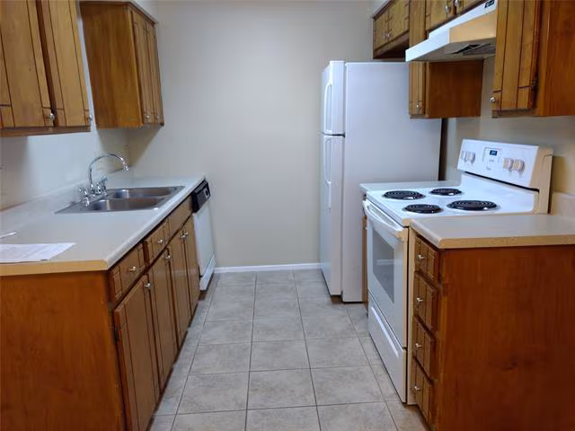 716 Windcrest Drive, Keller, TX 76248 photo 3