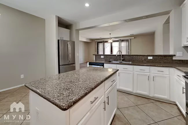21549 E Lords Ct Queen Creek, AZ 85142 photo 4