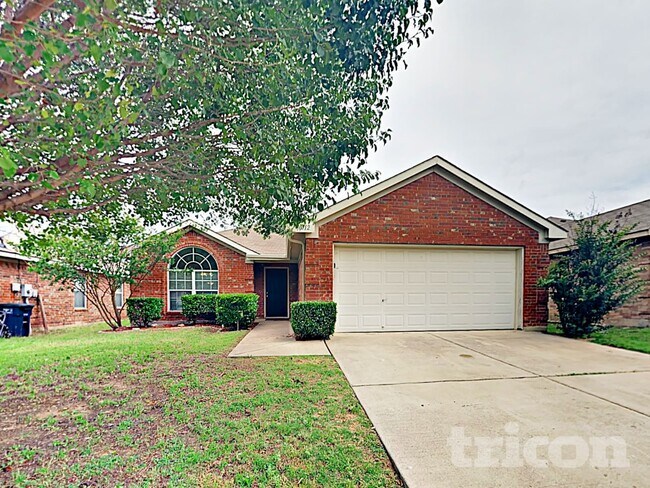 10712 Braemoor Dr Haslet, TX 76052 photo 3