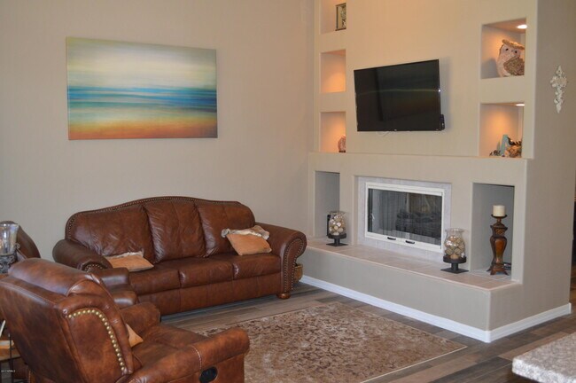 7040 E Brilliant Sky Dr Scottsdale, AZ 85266 photo 2