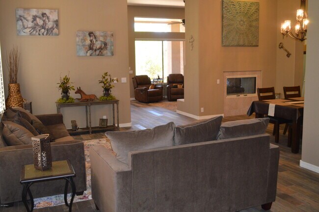 7040 E Brilliant Sky Dr Scottsdale, AZ 85266 photo 5