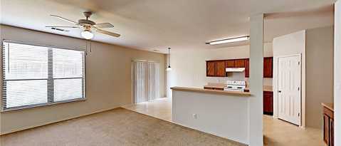 10709 Lipan Trail, Fort Worth, TX 76108 photo 2