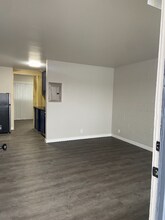 219 Queen Anne Ave N Seattle, WA 98119 photo 5