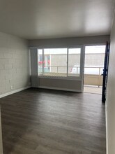 219 Queen Anne Ave N Seattle, WA 98119 photo 4