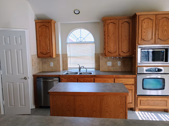 1607 Monte Carlo Dr Mansfield, TX 76063 photo 5