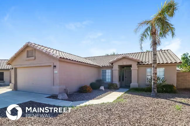 9702 N 93rd Dr Peoria, AZ 85345 photo 3