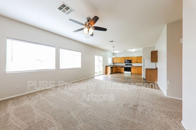 13233 W Watson Ln Surprise, AZ 85379 photo 2