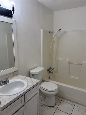 3806 Copeland St Dallas, TX 75210 photo 4