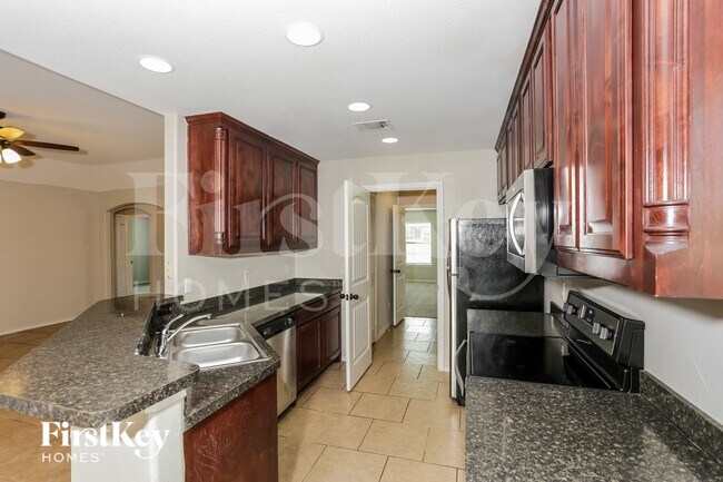 6612 Gillis Johnson Street, Fort Worth, TX 76179 photo 5