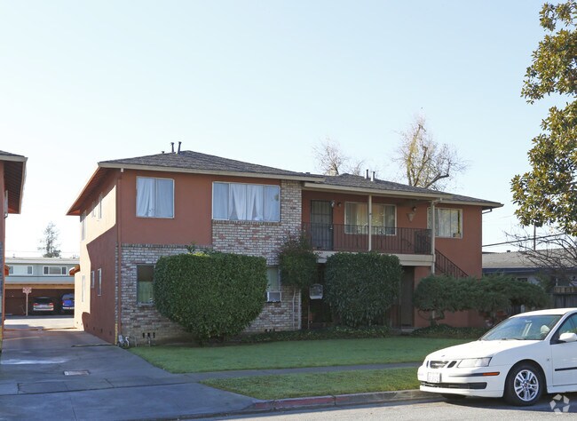 Stokes Street Apartments photo 3
