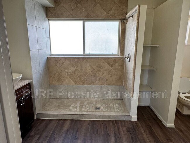 221 E 2nd Ave Mesa, AZ 85210 photo 5