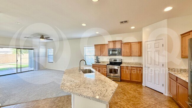 8734 S 57th Dr Phoenix, AZ 85339 photo 5