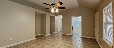 3320 Stanley Ave Fort Worth, TX 76110 photo 2