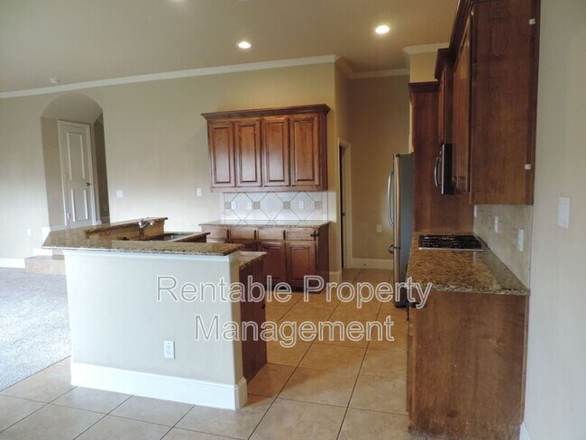 1835 Leann Ln Irving, TX 75061 photo 3
