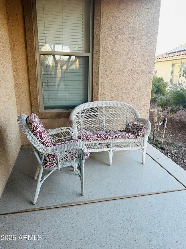 16474 W Remuda Dr Surprise, AZ 85387 photo 2