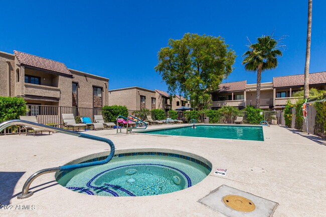 5995 N 78th St Scottsdale, AZ 85250 photo 4