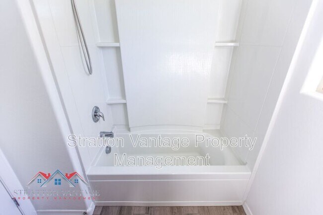 5207 W Leodra Ln photo 4