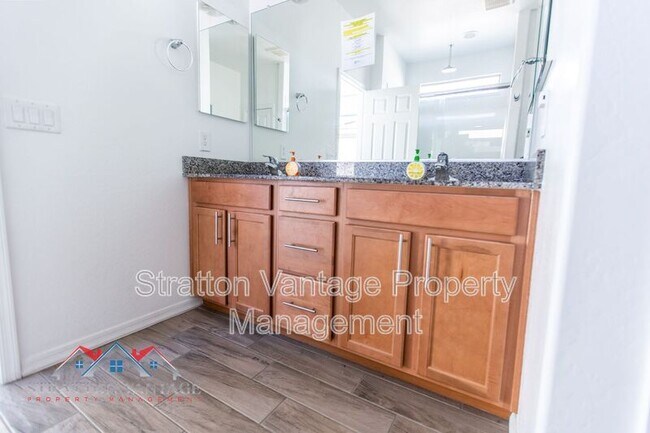 5207 W Leodra Ln photo 5