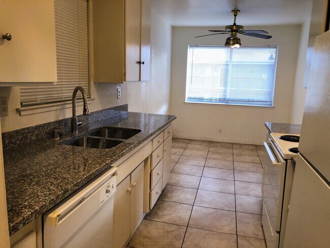 445 Acalanes Dr Sunnyvale, CA 94086 photo 5