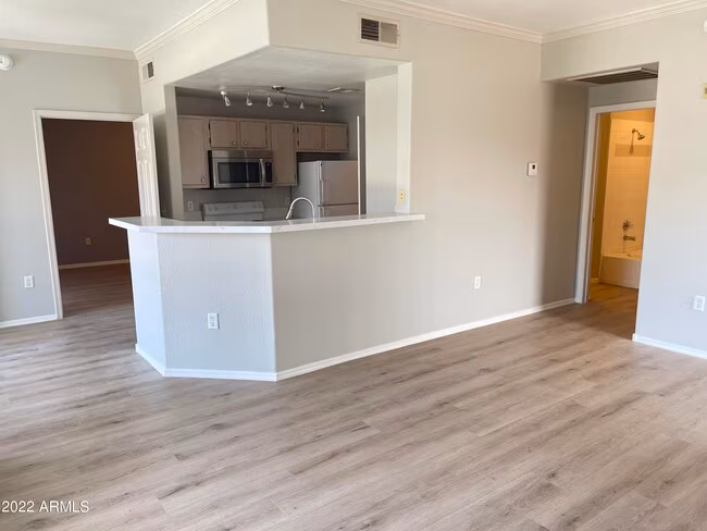 3236 E Chandler Blvd Phoenix, AZ 85048 photo 2