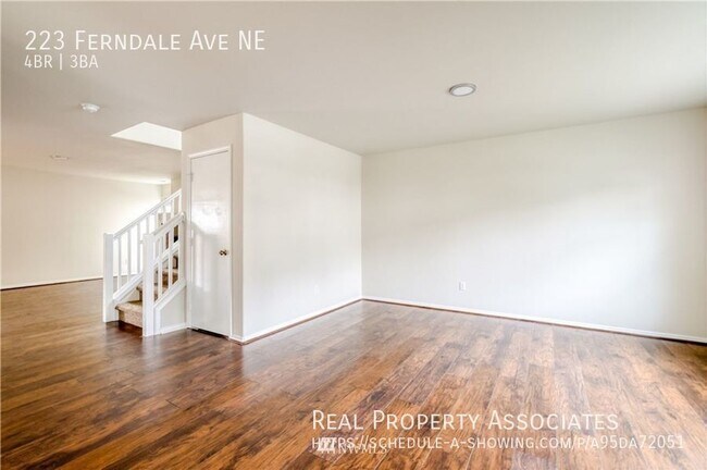 223 Ferndale Ave NE Renton, WA 98056 photo 5