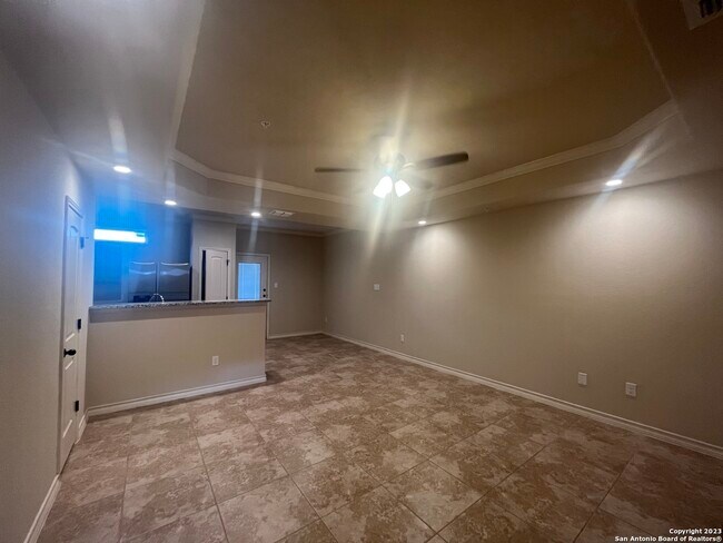 6306 Luglio Ln San Antonio, TX 78233 photo 5
